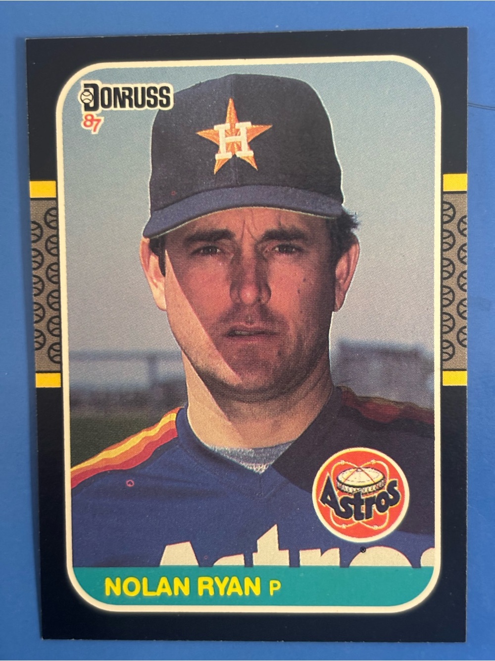 87 Donruss- Nolan Ryan 

Great Condition, AI NOTES IN PICS

Ready for Grading